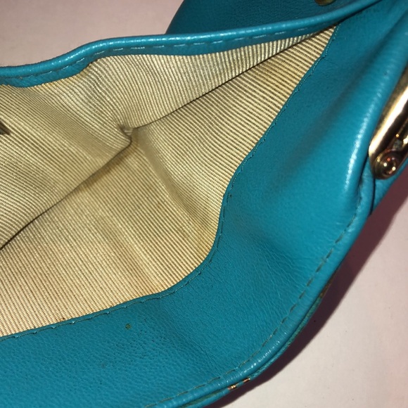 Vintage Teal Blue and Gold Tone Foldout Leather Coin Purse - Picture 5 of 6
